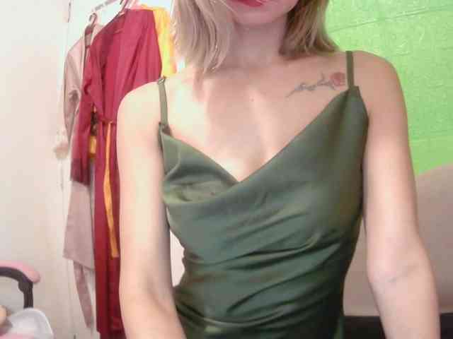 xxAsianBitch69xx webcam