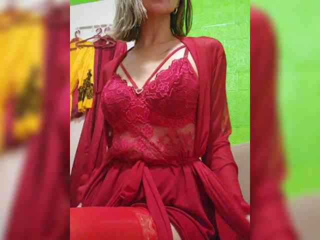 CamsAdrianna