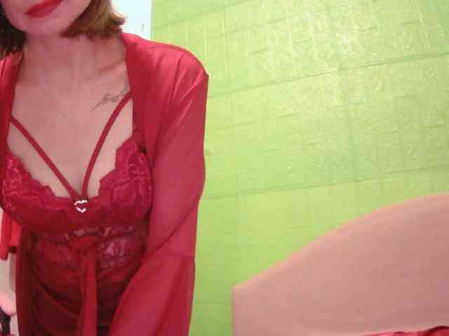 CamsAdrianna webcam