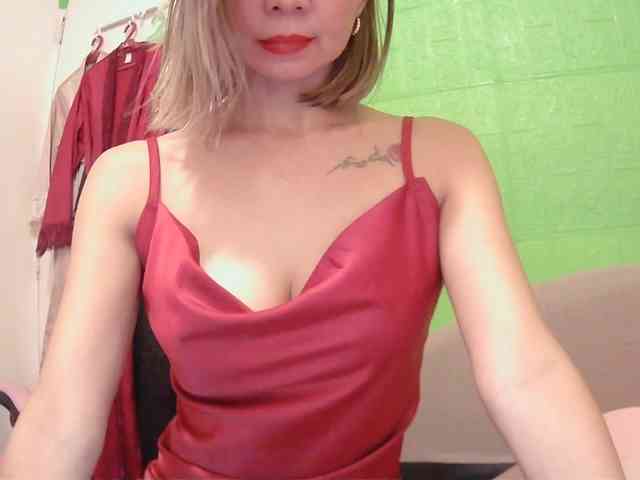 xxAsianBitch69xx webcam