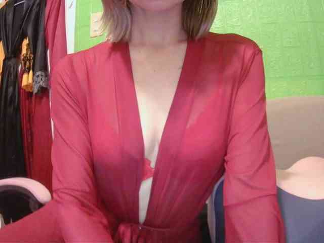 AsianBitch69 webcam