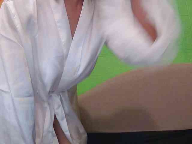 xxAsianBitch69xx webcam