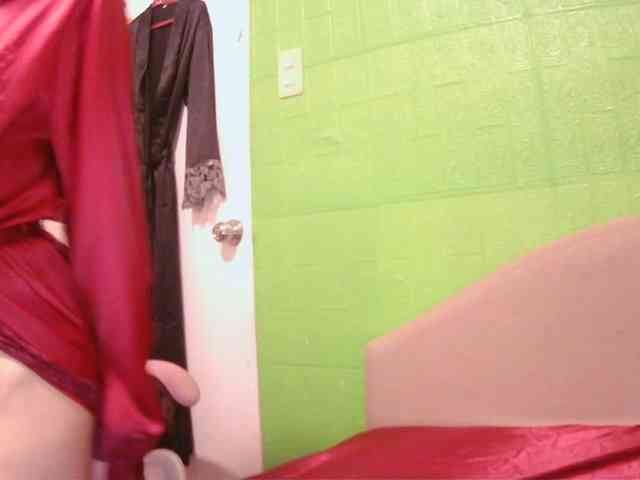 CamsAdrianna webcam