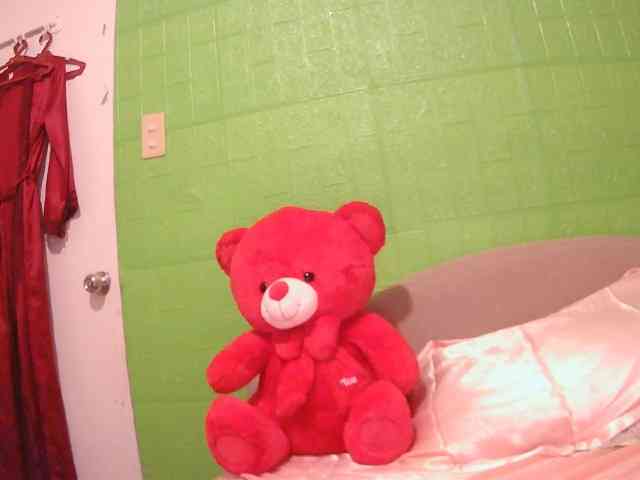LivesAdrianna webcam