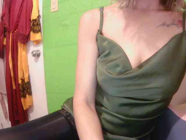 xxAsianBitch69xx webcam