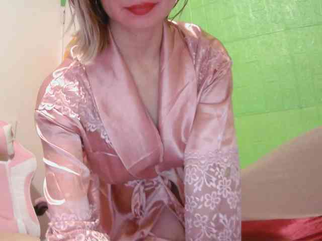 CamsAdrianna webcam