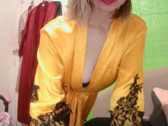 xxAsianBitch69xx webcam