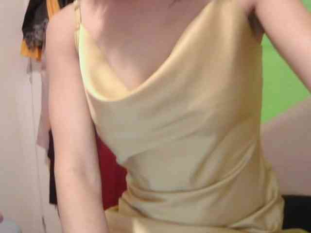 AsianBitch69 webcam