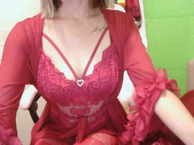CamsAdrianna webcam