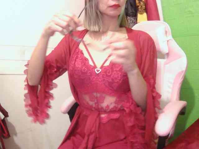 CamsAdrianna webcam