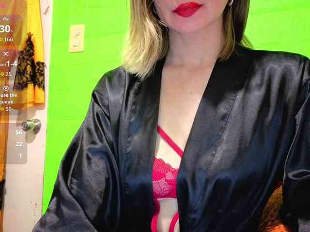 AsianBitch69 webcam