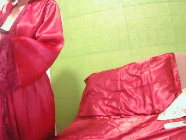 LivesAdrianna webcam
