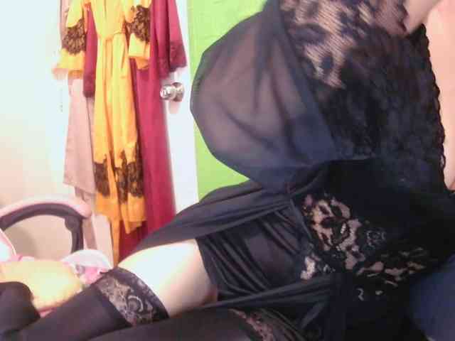 xxAsianBitch69xx webcam