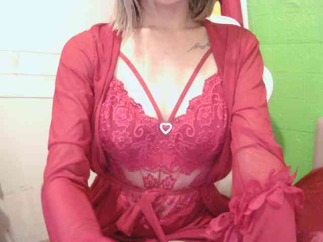 CamsAdrianna webcam