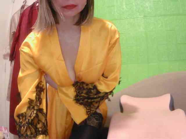 xxAsianBitch69xx webcam