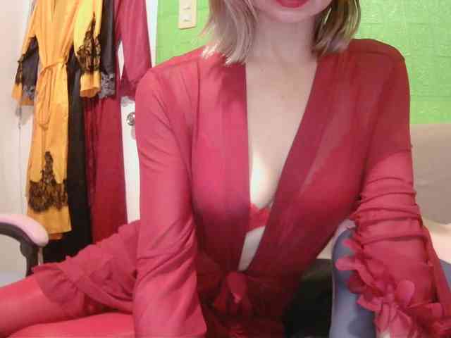 AsianBitch69 webcam