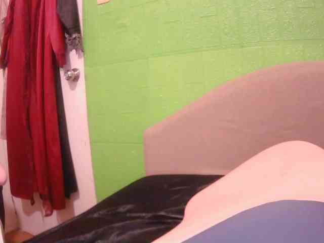 xxAsianBitch69xx webcam