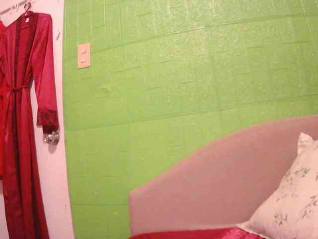 CamsAdrianna webcam