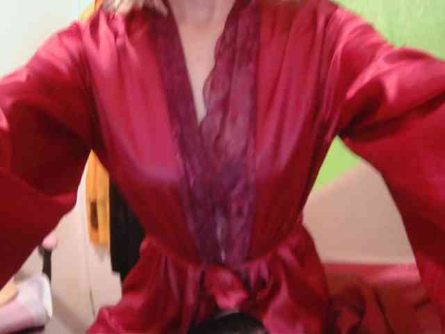CamsAdrianna webcam