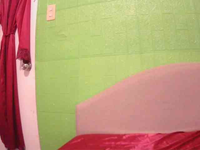 CamsAdrianna webcam
