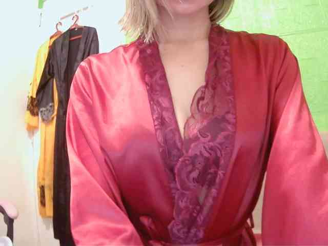 CamsAdrianna webcam