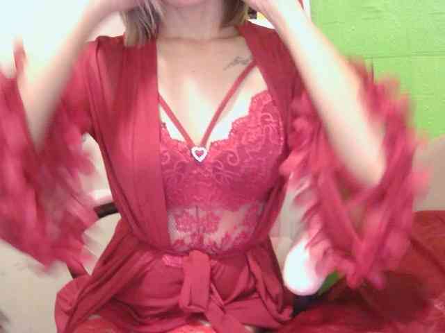 CamsAdrianna webcam