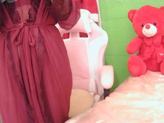 LivesAdrianna webcam