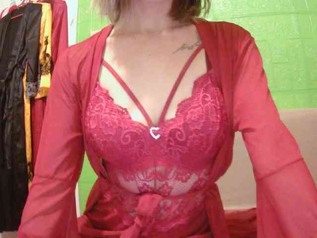 CamsAdrianna webcam