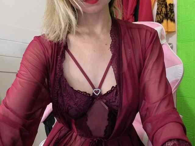 AsianBitch69 webcam