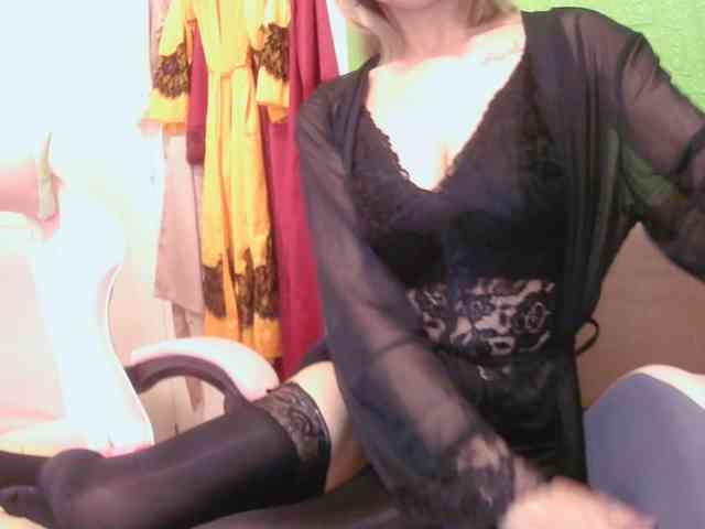 xxAsianBitch69xx webcam
