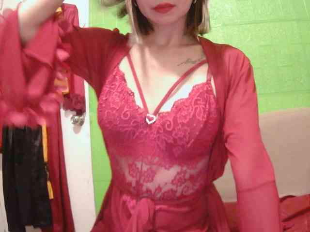 CamsAdrianna webcam