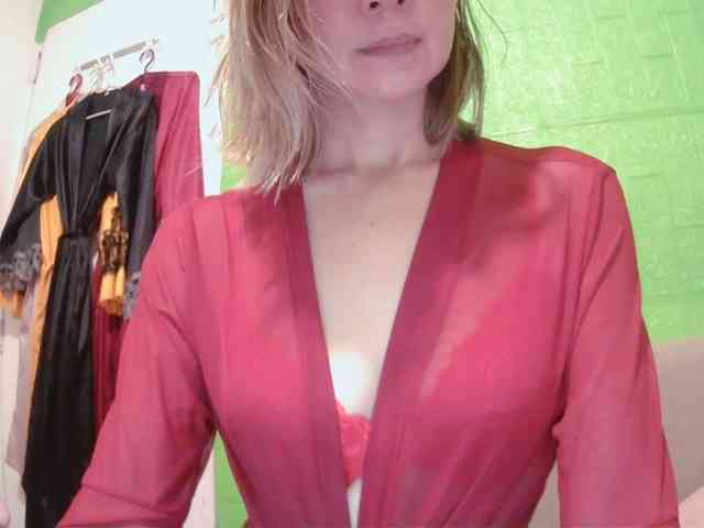 AsianBitch69 webcam