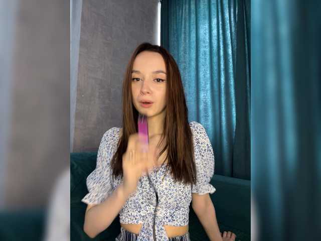 ElNika live cam on BongaCams