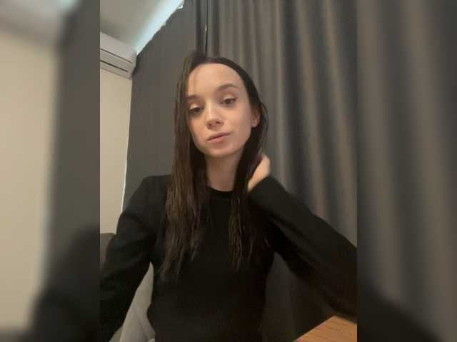 ElNika live cam on BongaCams