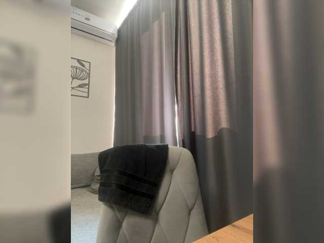 ElNika live cam on BongaCams