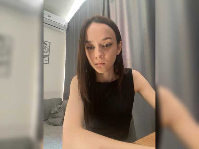 ElNika live cam on BongaCams