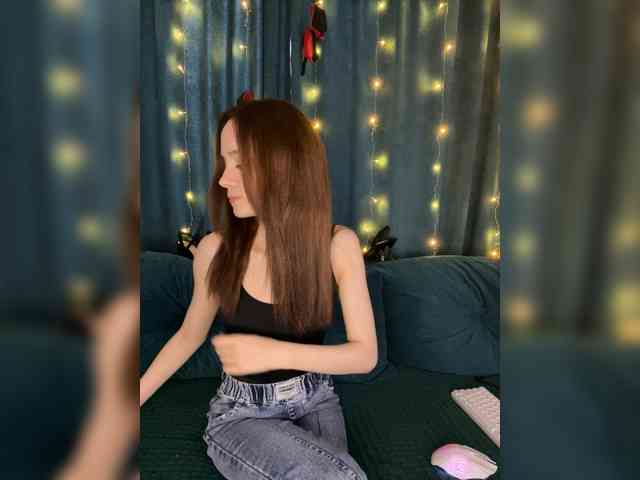 ElNika Sex Cam Show