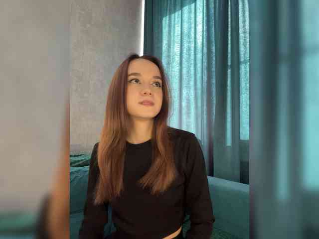 ElNika Sex Cam Show