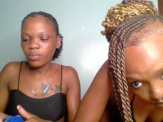 Sweet-loves's Live Webcam
