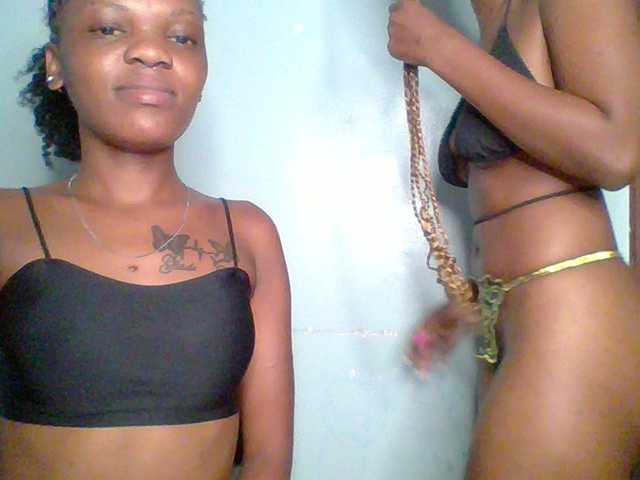 Sweet-loves live cam on BongaCams