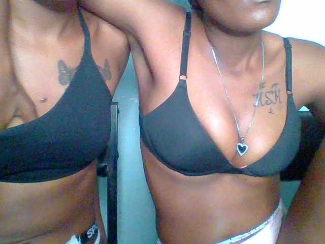 Sweet-loves live cam on BongaCams