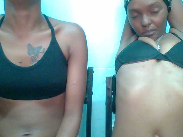 Sweet-loves live cam on BongaCams