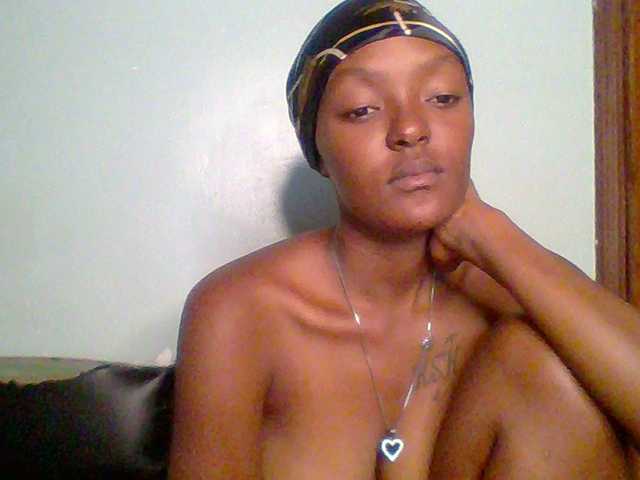 Sweet-loves live cam on BongaCams