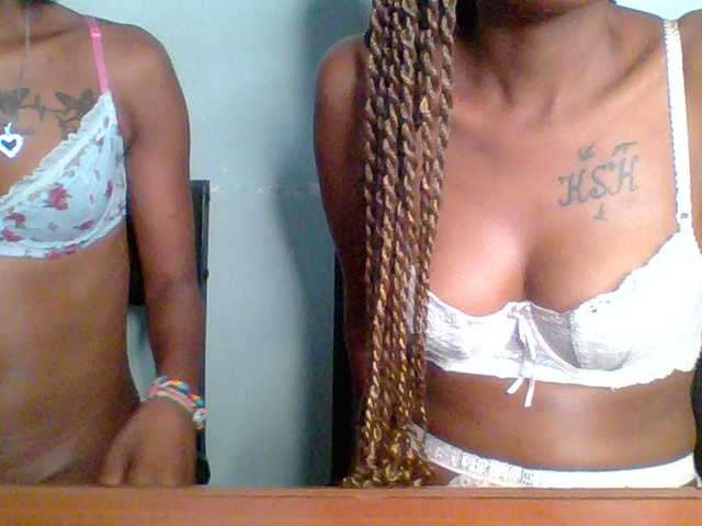 Sweet-loves live cam on BongaCams