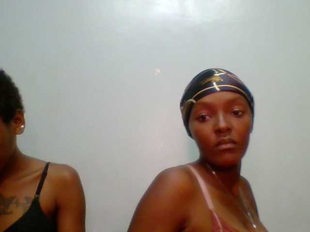 Sweet-loves live cam on BongaCams