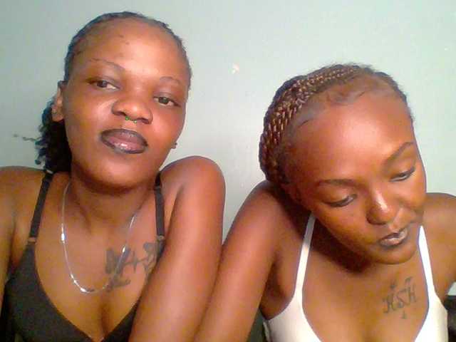Sweet-loves live cam on BongaCams