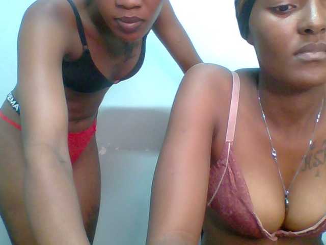 Sweet-loves live cam on BongaCams