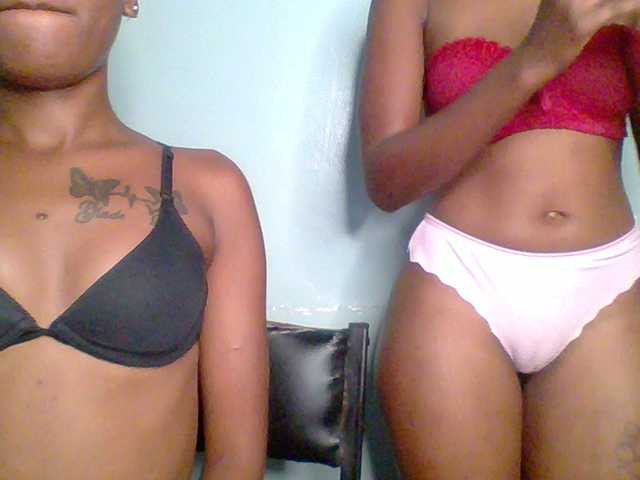 Sweet-loves live cam on BongaCams
