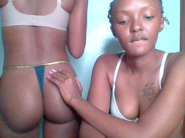 Sweet-loves live cam on BongaCams