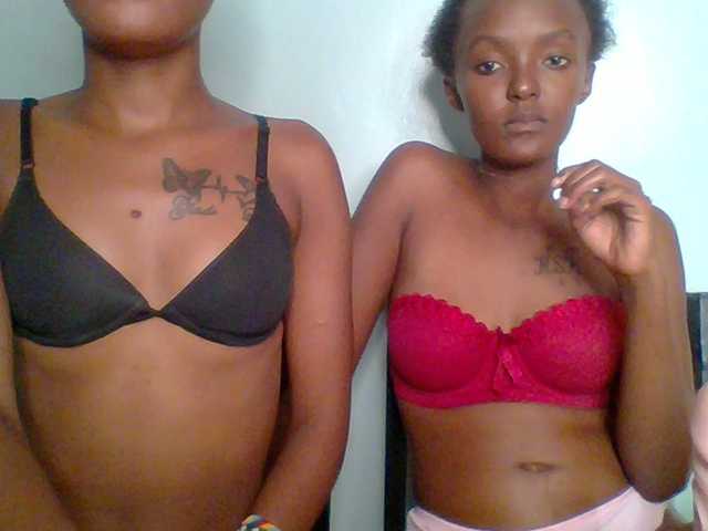 Sweet-loves live cam on BongaCams